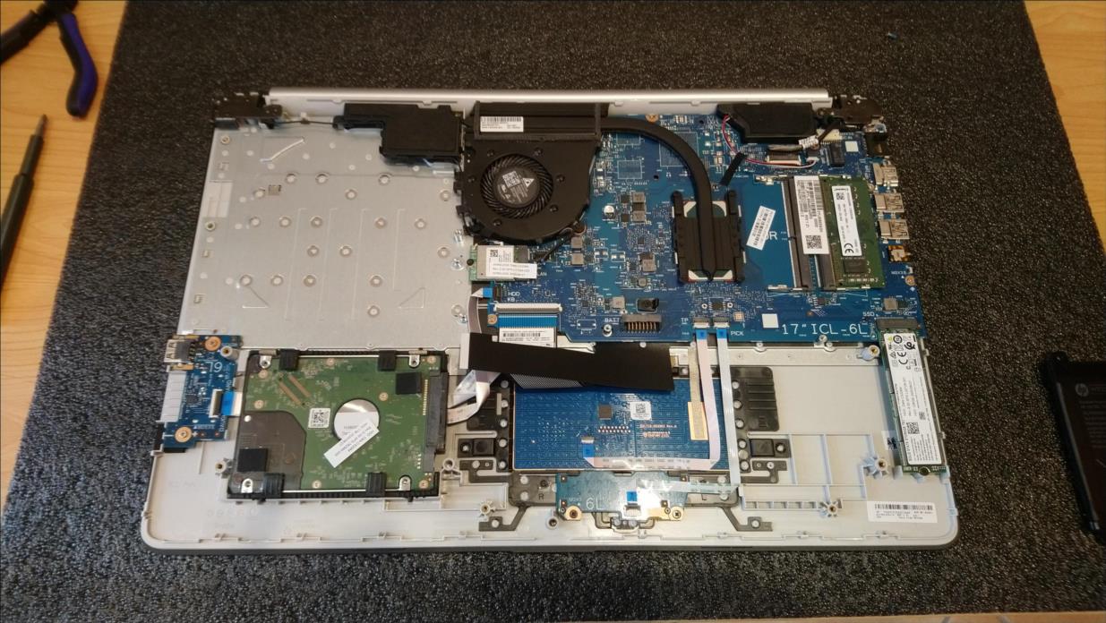 Réparation Ordinateur HP LapTop 17by3070 (7) Réparation Ordinateur HP LapTop 17by3070 (7)